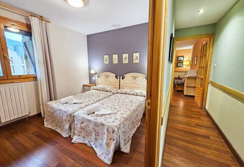 Apartamentos Gavín Biescas 3000