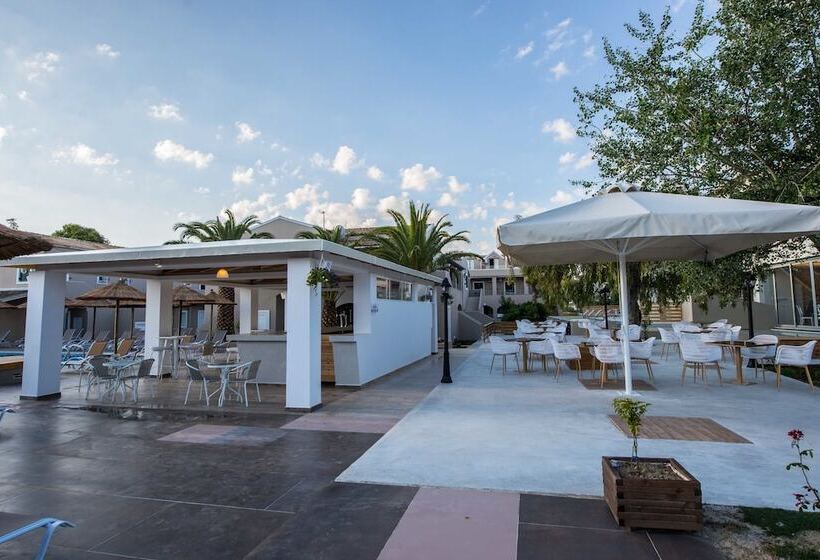 هتل Amour Holiday Resort