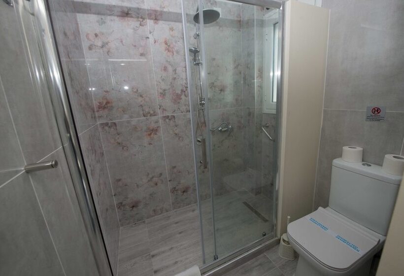 هتل Amour Holiday Resort