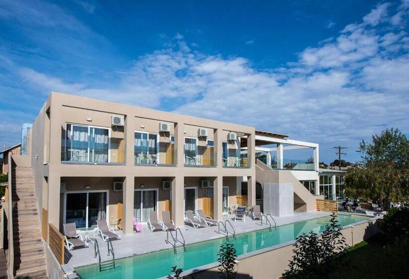 هتل Amour Holiday Resort