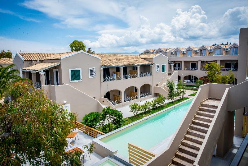 هتل Amour Holiday Resort