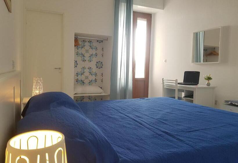 호텔 B&b Riva Delle Donne