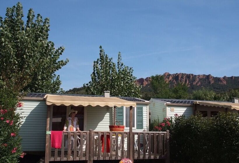 هتل Camping Tikayan Les Cigales
