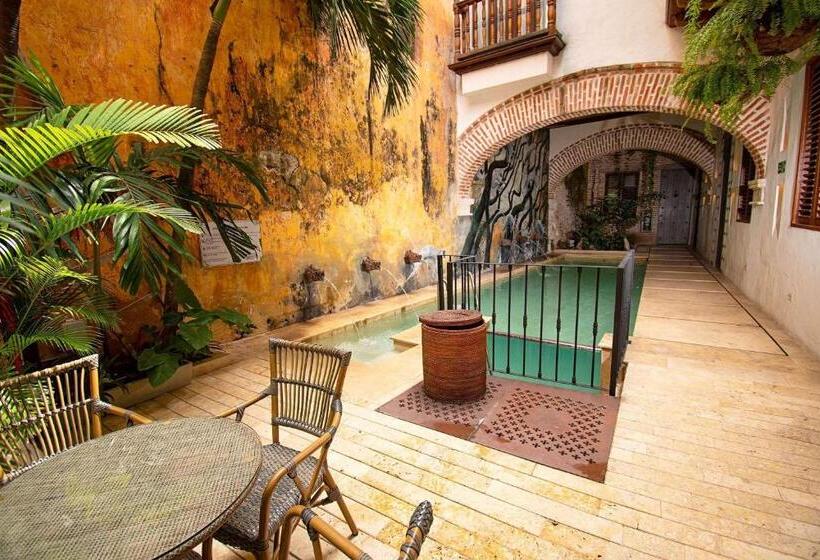 هتل Casa La Factoria By Faranda Boutique, A Member Of Radisson Individuals