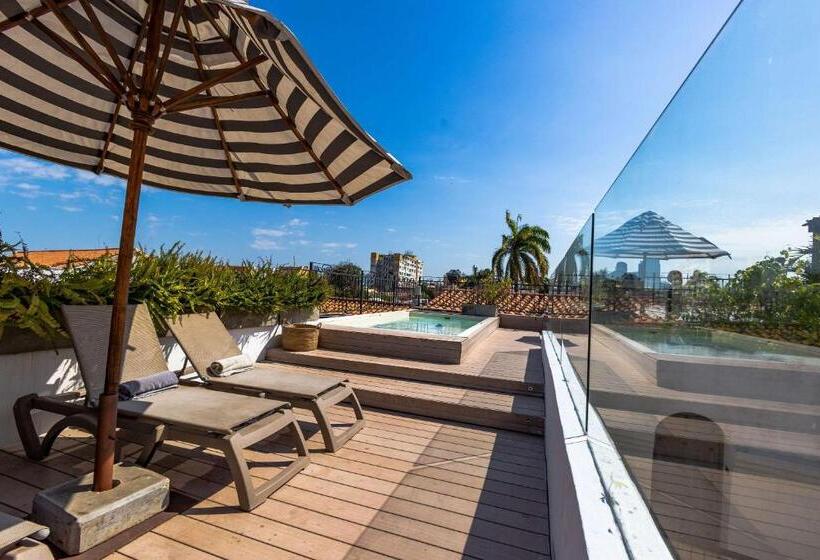 هتل Casa La Factoria By Faranda Boutique, A Member Of Radisson Individuals