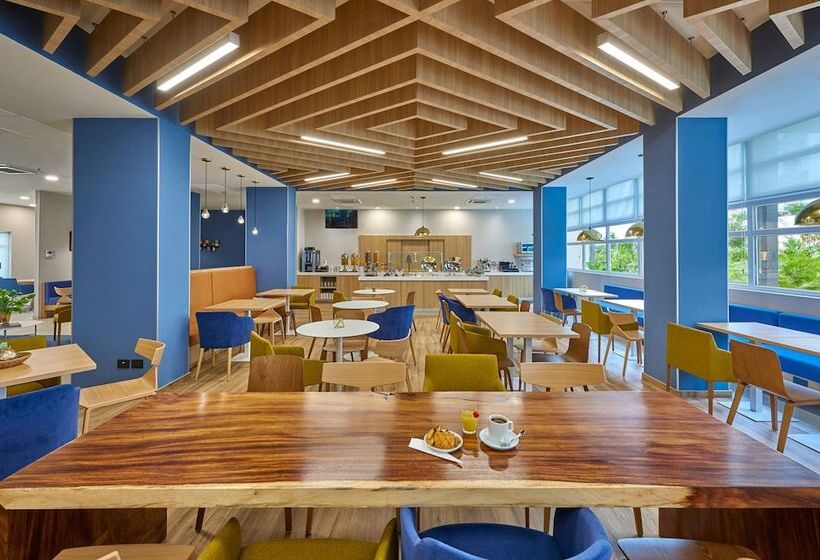 Fotos del hotel City Express Plus Cancun Aeropuerto Riviera:  40