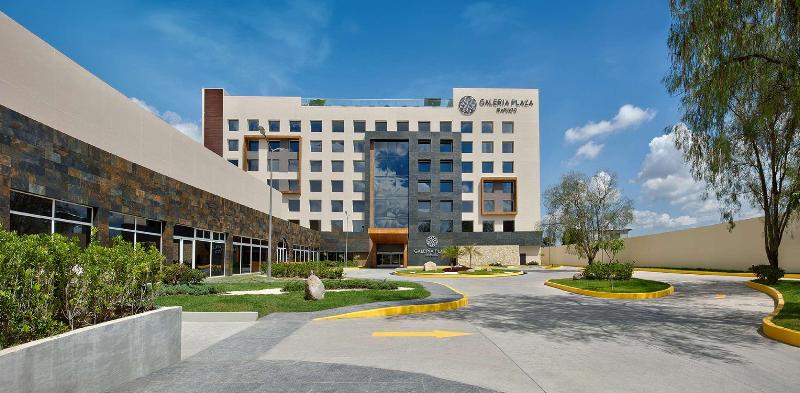 هتل Galeria Plaza Irapuato