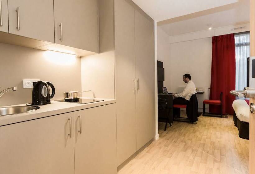 Fotos del hotel Odalys City Paris Montmartre:  6