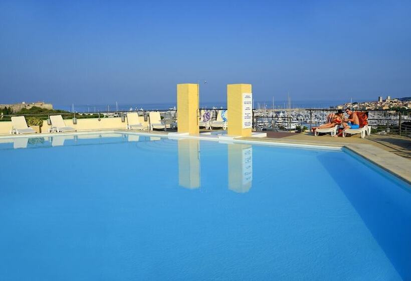 هتل Residence Resideal Antibes