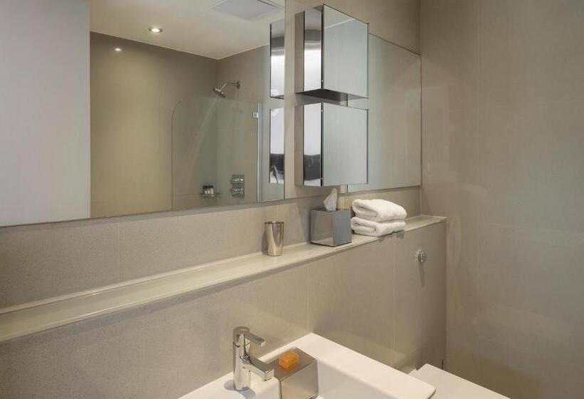 Fotos del hotel Templeton Place By Supercity Aparthotels:  18