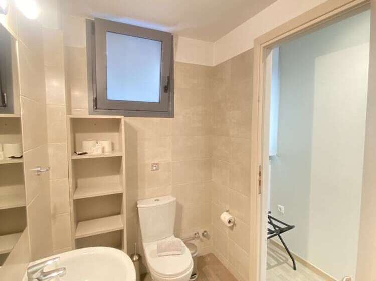 Fotos del hotel Tins Boutique Suites:  10