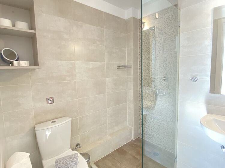 Fotos del hotel Tins Boutique Suites:  12