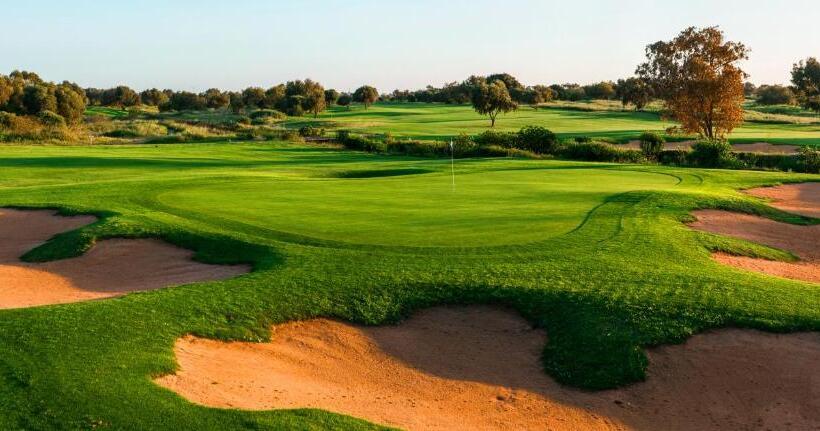 هتل The View Bouznika