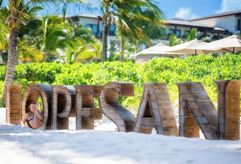 Lopesan Costa Bávaro Resort, Spa & Casino