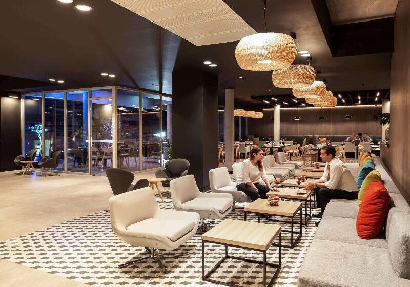 Fotos del hotel Novotel Santiago Providencia:  38