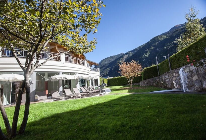 Wellnesshotel Liun B&b