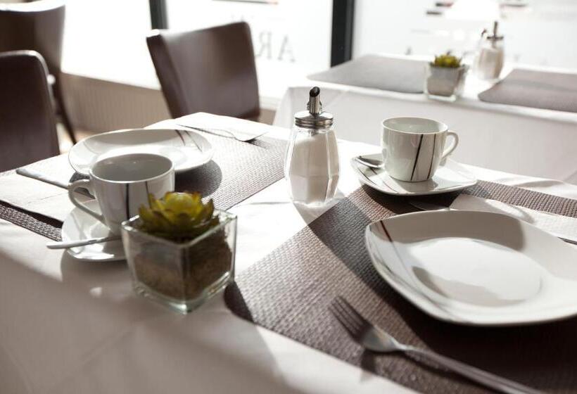 Fotos del hotel Arena An Der Friedberger Warte:  27