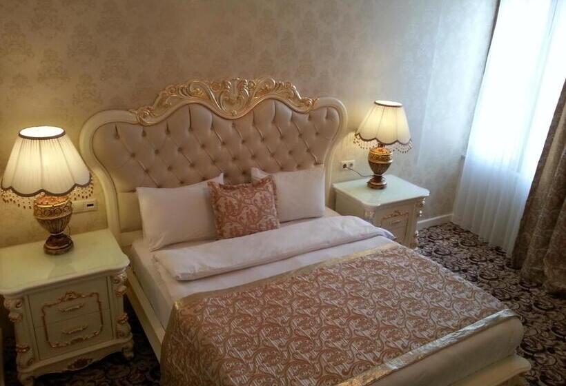 Fotos del hotel Best Town:  14