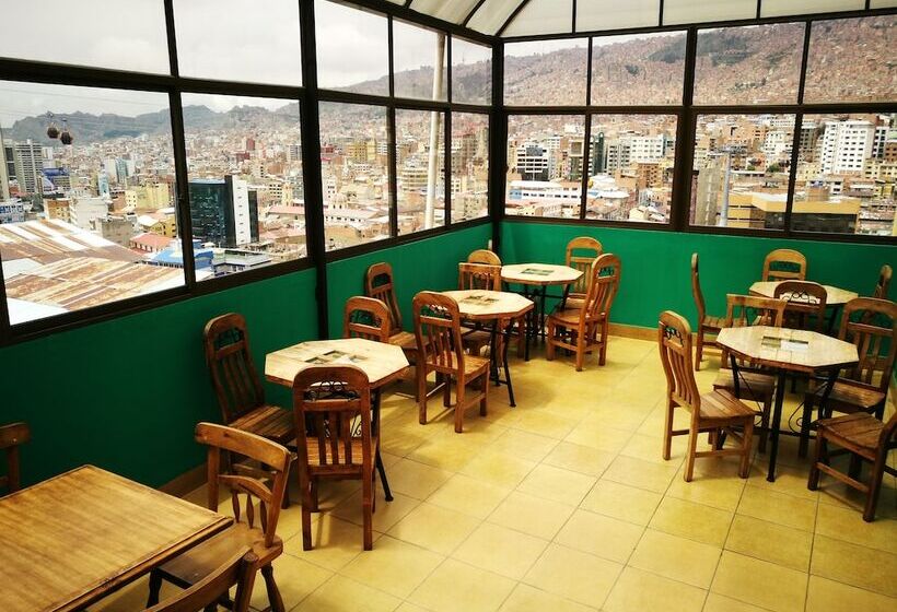 هتل Bolivian Heights Hostel