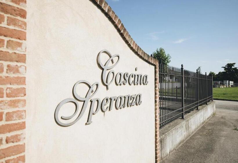 هتل Cascina Speranza
