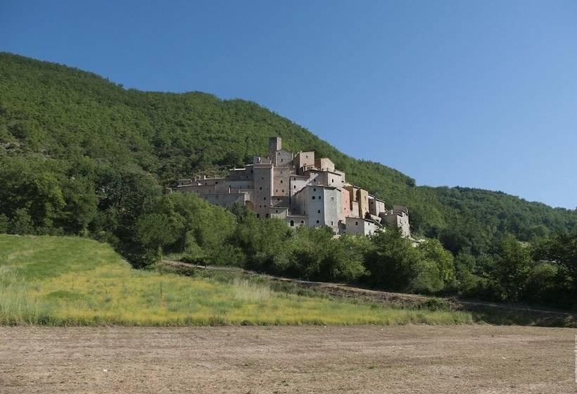 호텔 Castello Di Postignano Relais