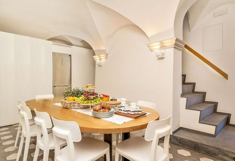 هتل Colonna 24 Luxury Room In Portovenere Near 5 Terre