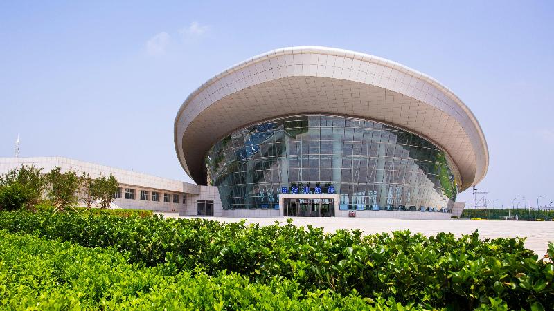 هتل Crowne Plaza Dalian Sports Center, An Ihg