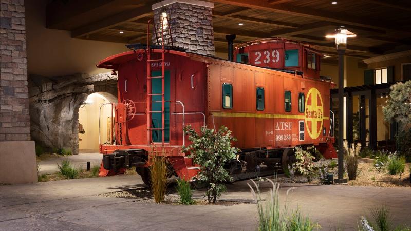 هتل Gaylord Rockies Resort & Convention Center
