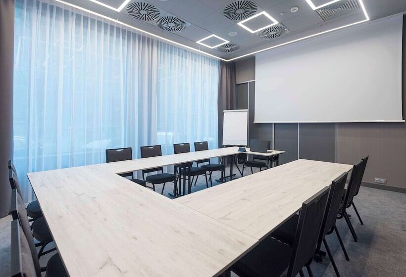 Fotos del hotel Hampton By Hilton Poznan Old Town:  22