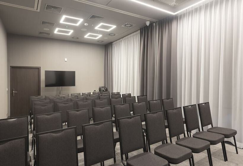 Fotos del hotel Hampton By Hilton Poznan Old Town:  26
