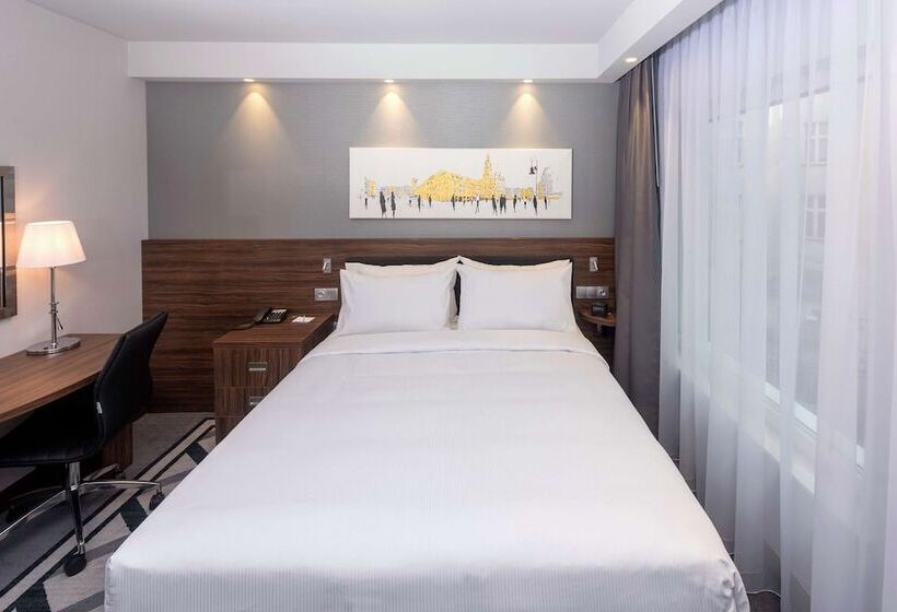 Fotos del hotel Hampton By Hilton Poznan Old Town:  30