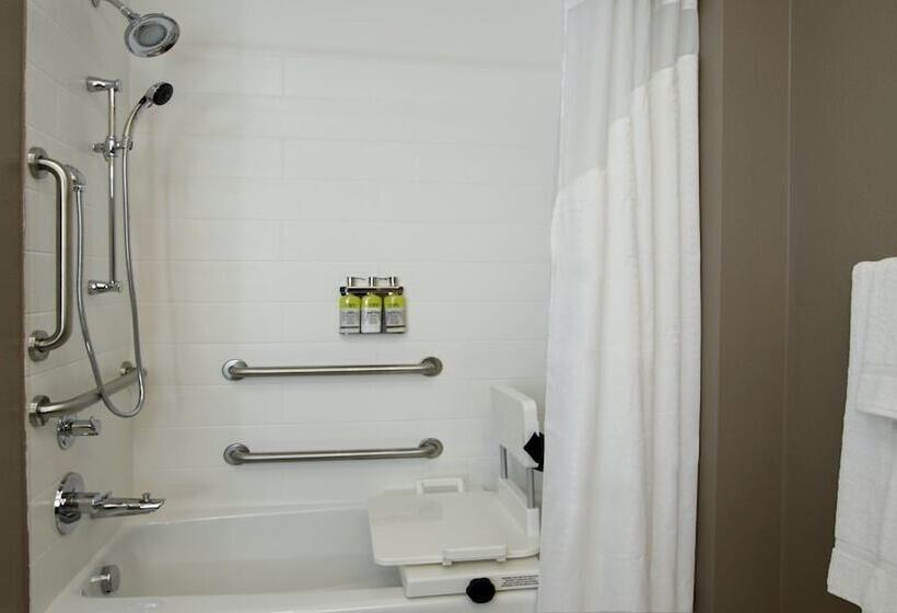 هتل Holiday Inn Express And Suites Frisco Nw