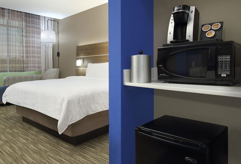 هتل Holiday Inn Express And Suites Frisco Nw