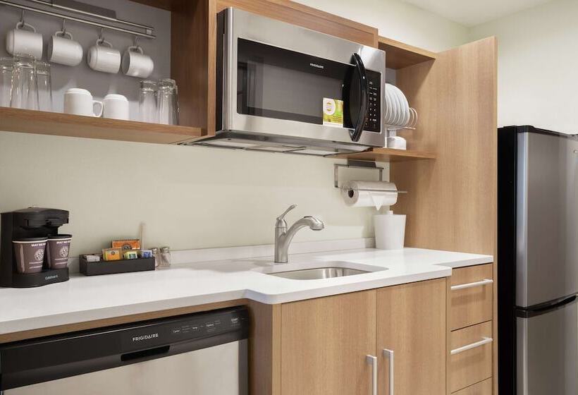 ホテル Home2 Suites By Hilton Warminster Horsham