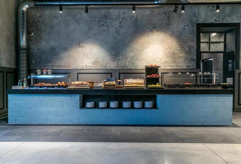 Fotos del hotel J24  Milano:  10