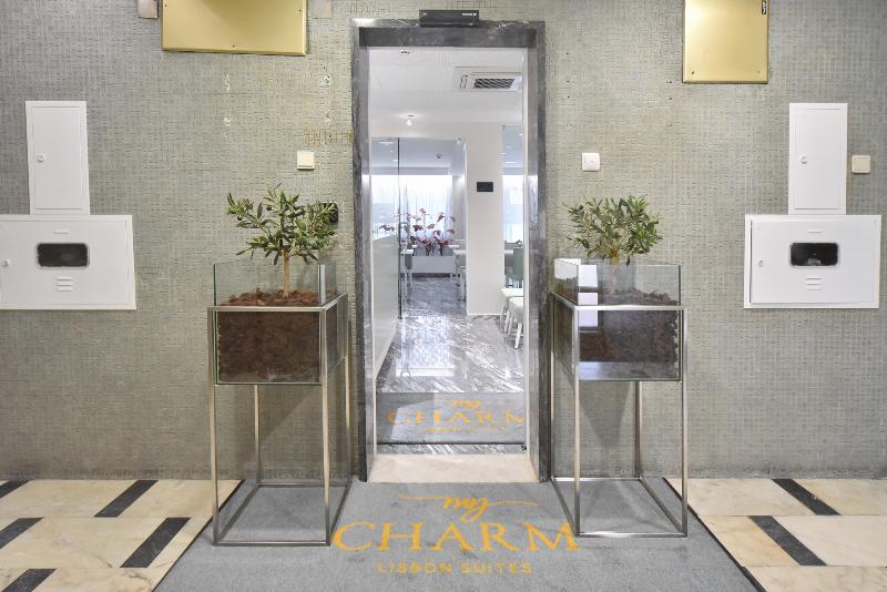 هتل My Charm Lisbon Suites