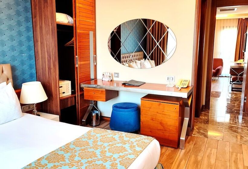 Fotos del hotel Old Port:  13