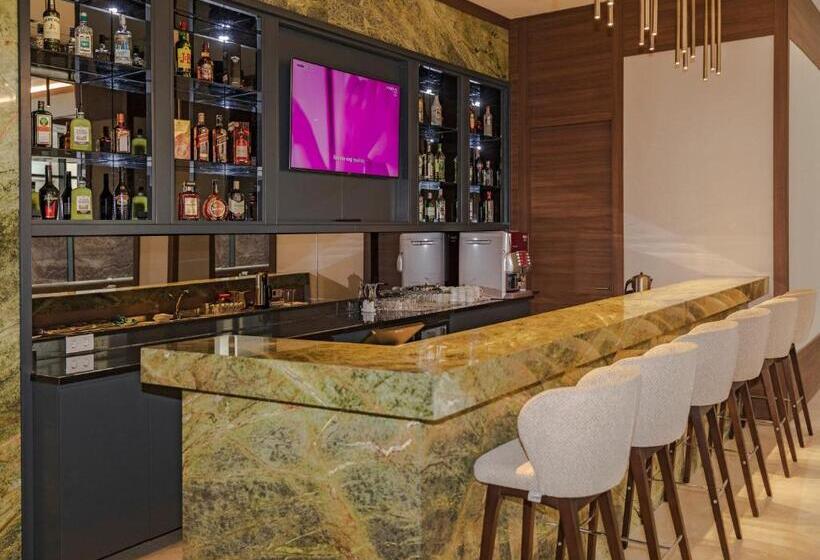 Fotos del hotel Ramada Beylikduzu:  27