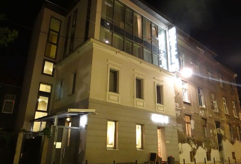 Fotos del hotel Ruža:  15