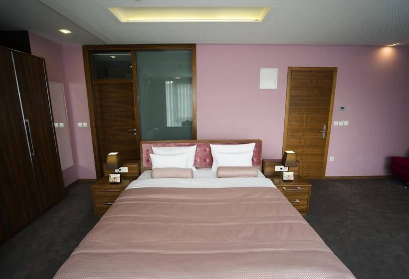 Fotos del hotel Ruža:  14