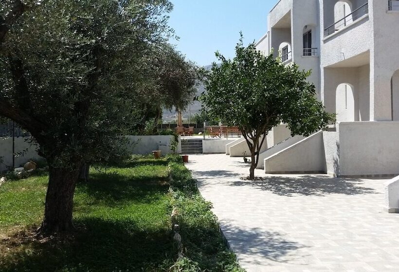 هتل Saint George Resort