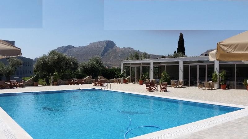 هتل Saint George Resort