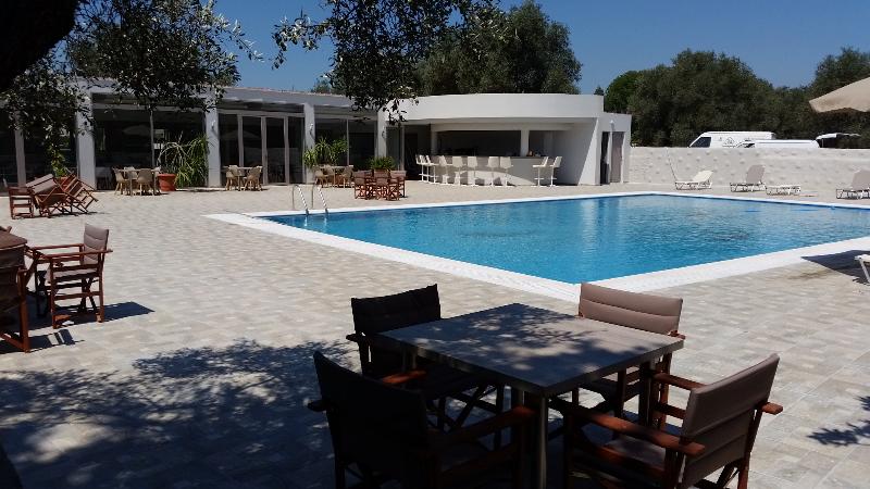 هتل Saint George Resort