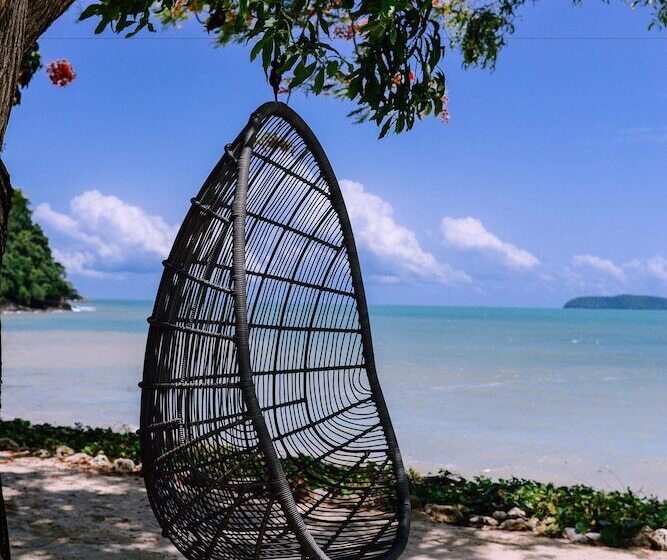 فندق The Cove