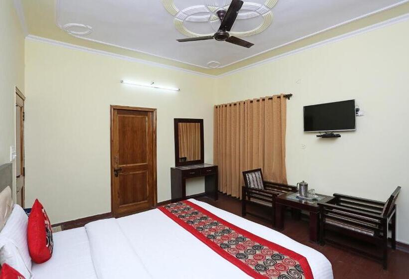 هتل Treebo Olive Lake View Inn June Estate Bhimtal