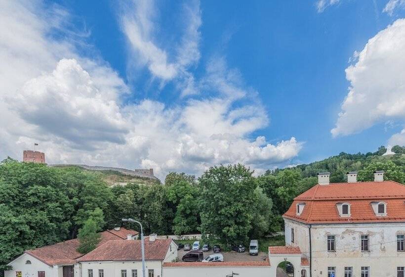 هتل Vilnia