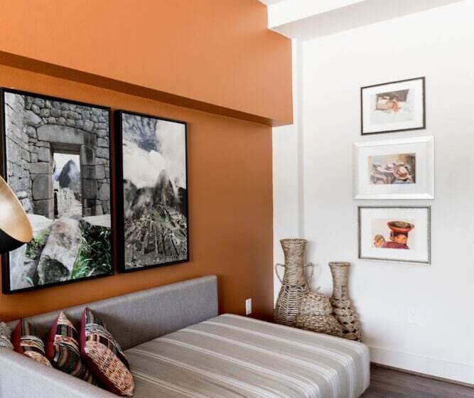 The Bishop Arts Hotel By Qresorts