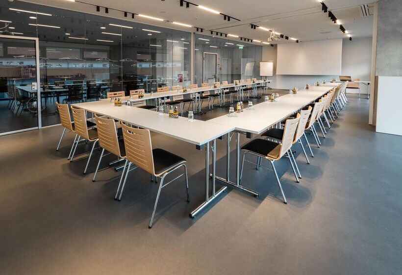 V8 Hotel Motorworld Region Stuttgart