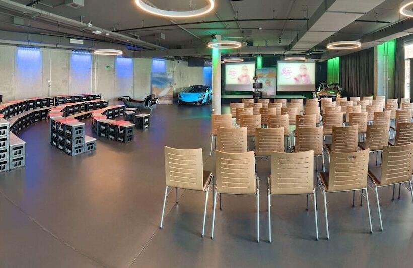 V8 Hotel Motorworld Region Stuttgart