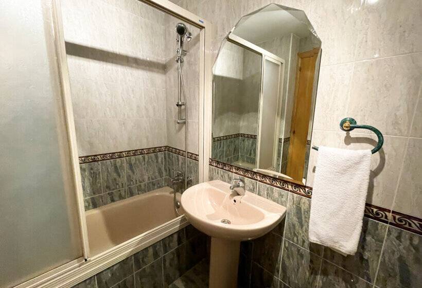 Apartamentos Ciudadela de Jaca 3000